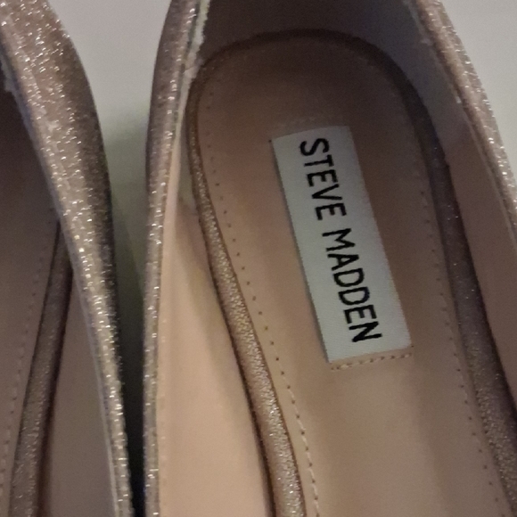 Steve Madden Sparkling Gold Flats with Buckle - Picture 3 of 5